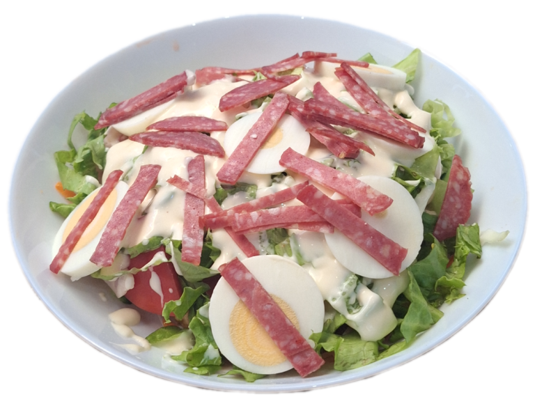 Специална салата с бял сос